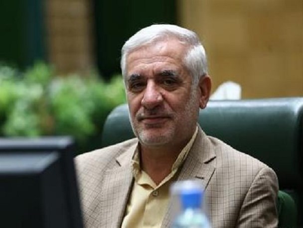 کسانی که فکر می‌کنند اروپا بین ایران و آمریکا، ایران را انتخاب می‌کند، سخت در اشتباه هستند/ خیلی از تحریم‌ها اصلا لغو نشده که ترامپ دوباره بخواهد امضا کند