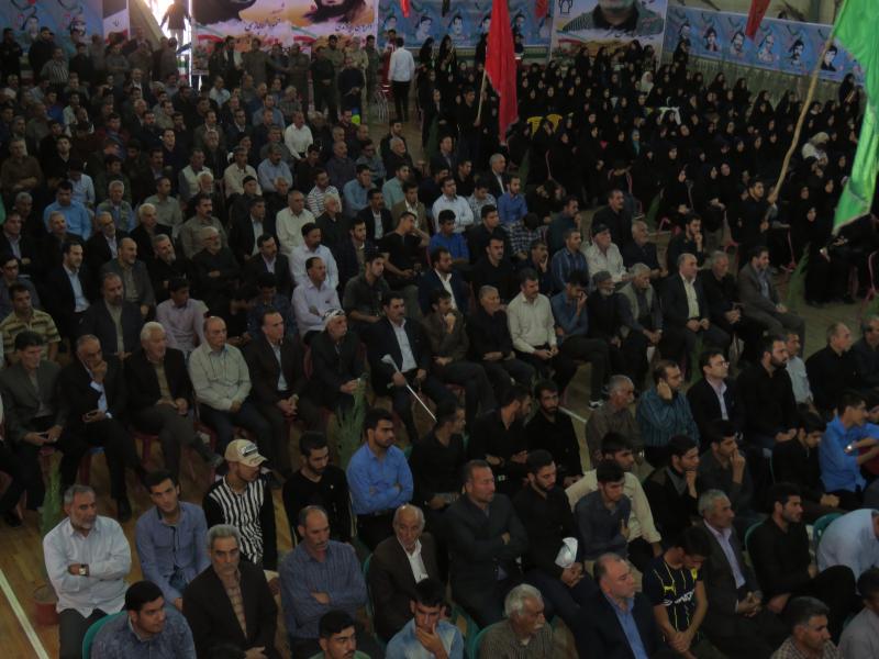 برگزاری یادواره شهدای کشوری شهیدان ریزه وندی و شهبازی در اسلام ابادغرب+ تصاویر