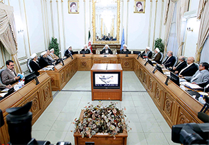 گزارش جالب پیک بامدادی از وعده‌های نقد و نسیه در کشور + صوت 