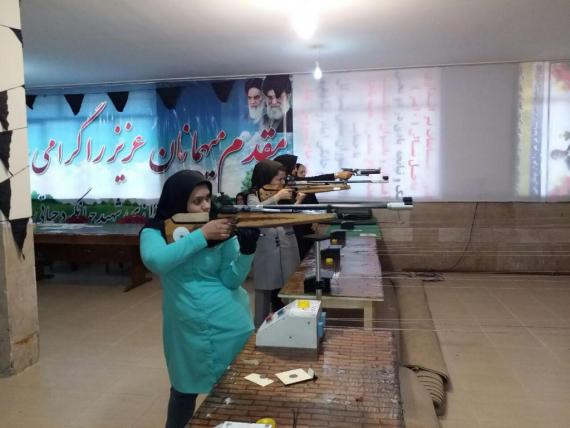 برگزاری مسابقات تیراندازی تفنگ و تپانچه در اسلام آبادغرب+تصاویر