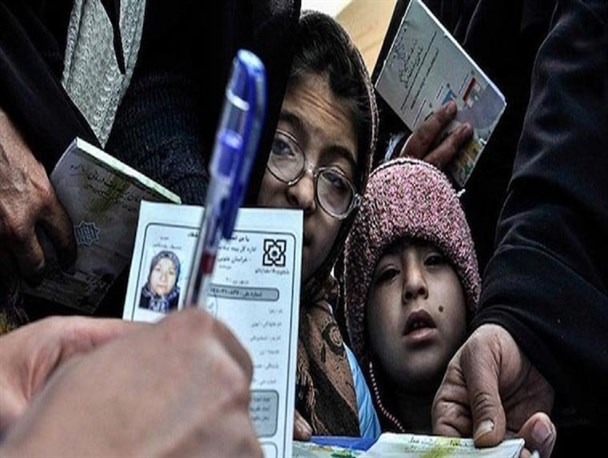 گله مردم از عدم پذیرش بیمه سلامت در بیمارستان های خصوصی/ عضو کمیسیون بهداشت مجلس: اگر با همین روند هزینه ها ادامه پیدا کند درب بیمارستان ها بسته میشود گله مردم از عدم پذیرش بیمه سلامت در بیمارستان های خصوصی/ عضو کمیسیون بهداشت مجلس: اگر با همین روند هزینه ها ادامه پیدا کند درب بیمارستان ها بسته میشود