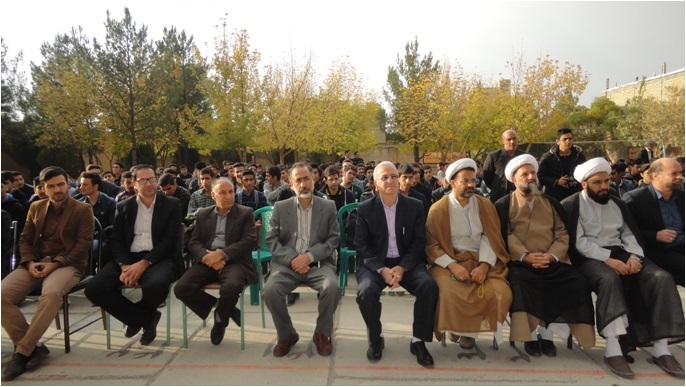 زنگ مقاومت و ایثار در دبیرستان شاهد امام حسین (ع) اسلام آبادغرب