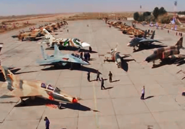 شکوه قدرت نظامی ایران در رزمایش «اقتدار هوایی فدائیان حریم ولایت» + فیلم 