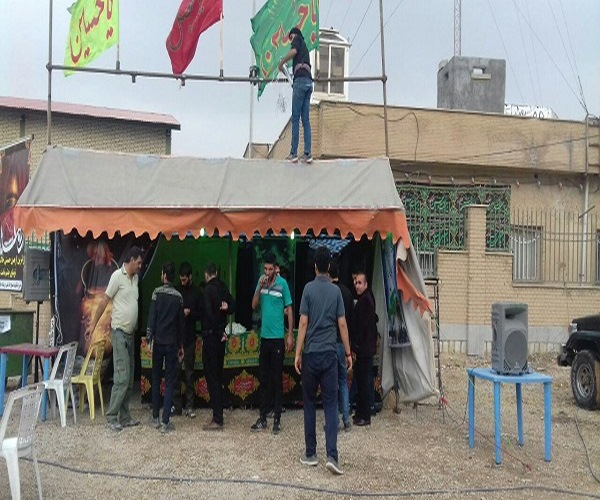 تصاویری از پذیرایی و خدمت رسانی به زوار اربعین حسینی در اسلام آبادغرب