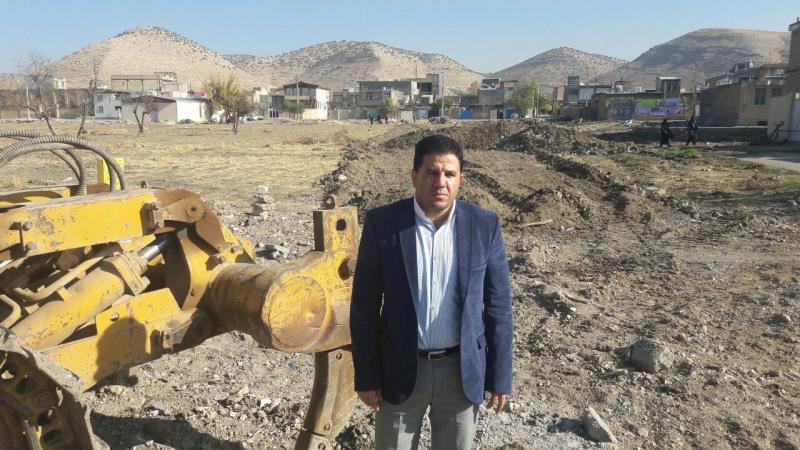 آغاز عملیات احداث راه دسترسی مسکن مهر اسلام آبادغرب