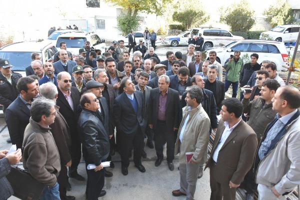 بازدید وزیر راه و شهرسازی از بیمارستان و مسکن مهر زلزله زده اسلام آبادغرب+عکس