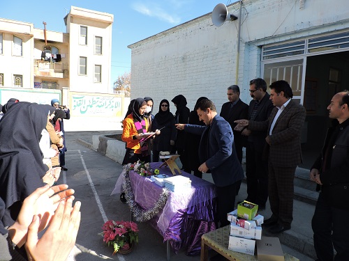 تقدیر از برگزیدگان مسابقه تصویرگری شهدای مدافع حرم در بخش حمیل+تصاویر