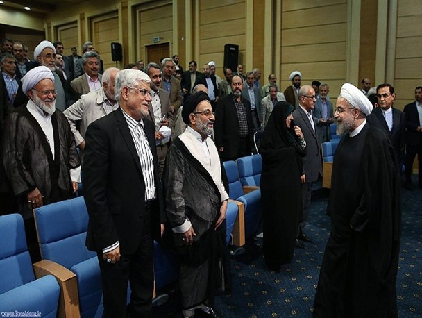 چرا اصلاحطلبان اصرار دارند راهشان را از دولت جدا کنند؟! چرا اصلاحطلبان اصرار دارند راهشان را از دولت جدا کنند؟!