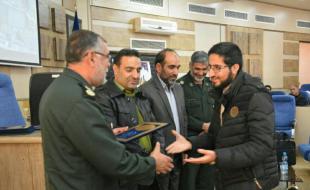 تجلیل از برترین‌های اقتصاد مقاومتی و جهادی/ رونمایی از دو ابداع