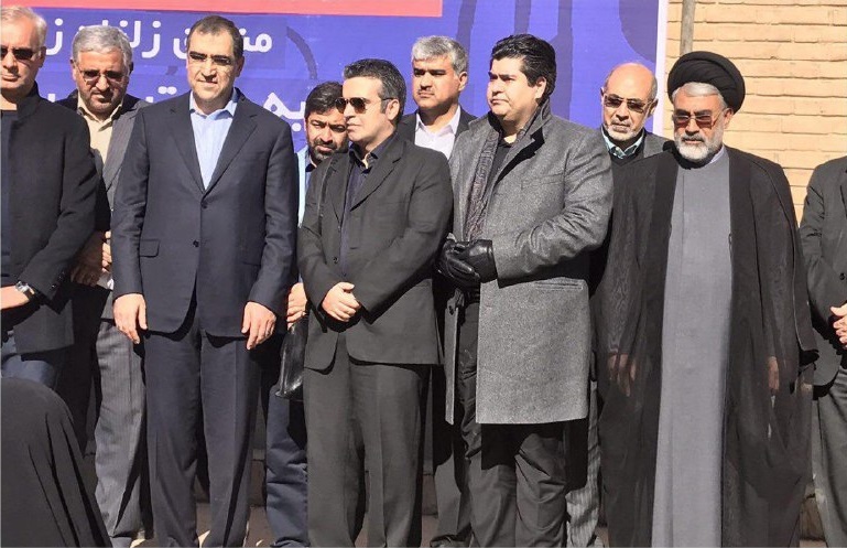 همراهی مردم در زلزله غرب کشور، تحسین برانگیز است - بیمارستان 100 تختخوابی سرپل ذهاب با کمک خیرین کاشانی ساخته می شود