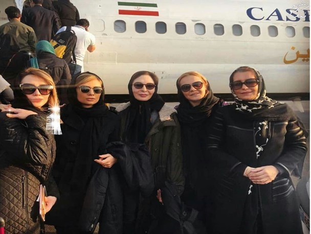 نگاهی به رفتار سلبریتیها در هنگام بحران/ چرا خودشان کمک نمیکنند؟ نگاهی به رفتار سلبریتیها در هنگام بحران/ چرا خودشان کمک نمیکنند؟