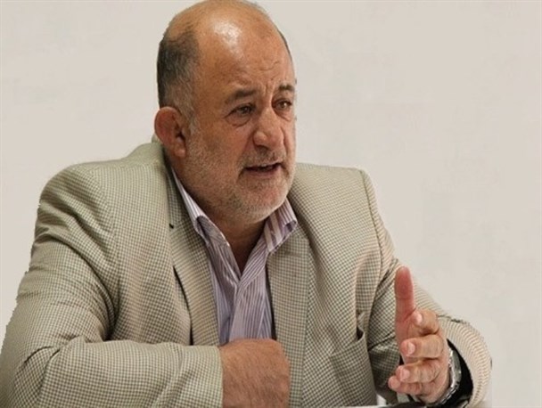 وقتی دلالان خودرو در واردات سهمی دارند/ رکود در بازار ایرانی با تعرفه ۸۰ دلاری واردات پوشاک