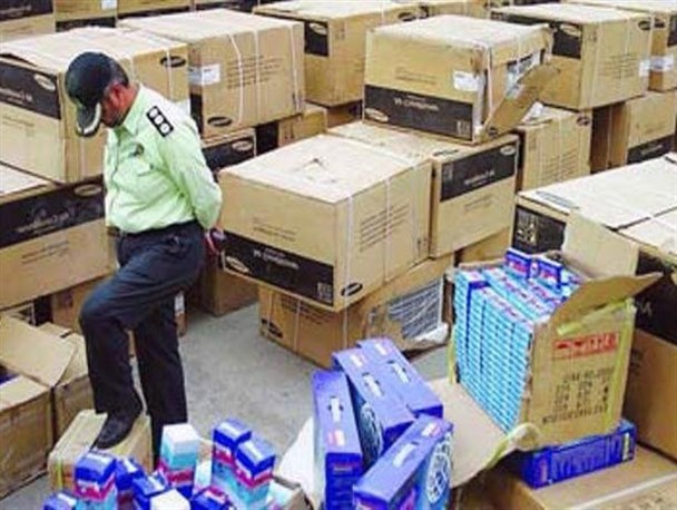 تصمیم عجیب مجلس برای درآمدزایی دولت/ قاچاق فروشی رسمیت می‌یابد؟!