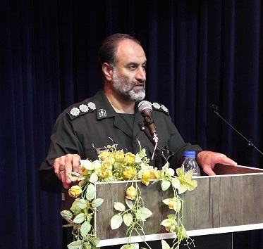 یکی از برنامه های اعتلای بسیج تقویت فرهنگ و دین مردم است/نباید اجازه دهیم مساجد کمرنگ شوند