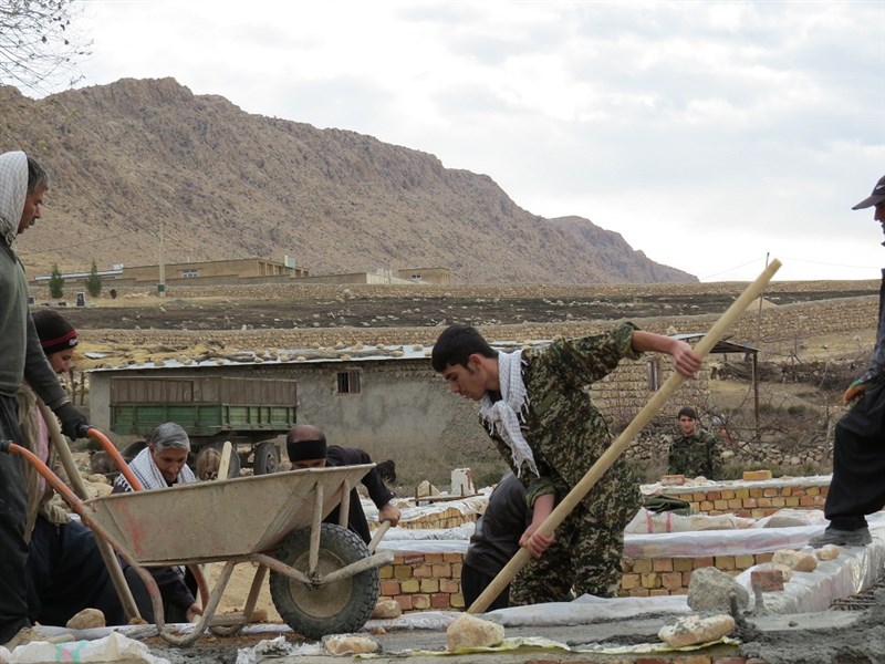 ساخت مسجد  و پایگاه توسط گروه جهادی گروه جهادی امام سجاد (ع) در شهرستان اسلام آباد غرب