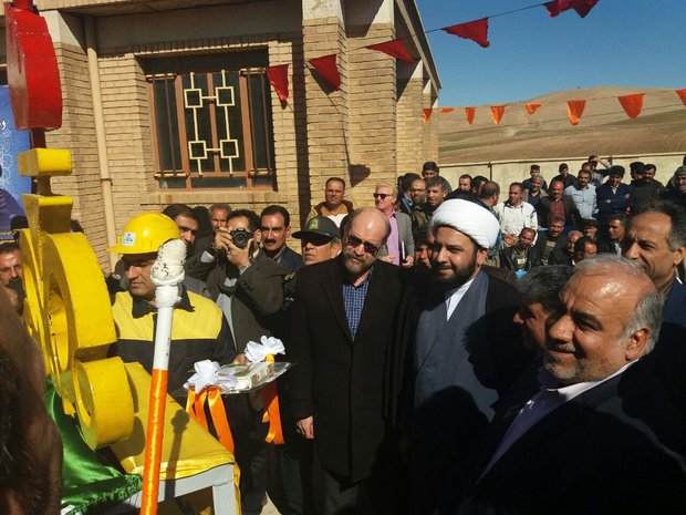 بهره برداری از طرح گازرسانی به ۱۹ روستای اسلام آبادغرب+عکس