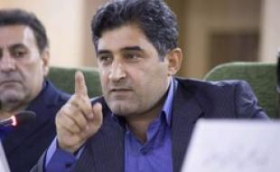 هیأت‌ رئیسه حق ندارد مانع طرح سؤال از رئیس‌جمهور شود/ بیشتر نمایندگان طرح سؤال از روحانی را امضا کردند