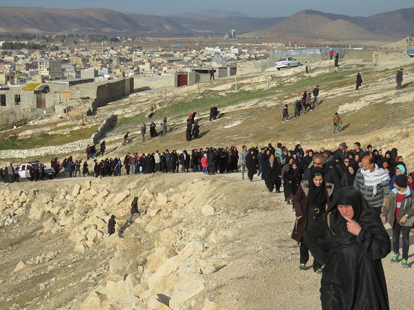  همایش پیاده روی خانوادگی در اسلام آبادغرب +تصاویر
