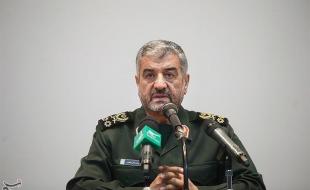 پیام فرمانده کل سپاه به ابراهیم حاتمی‌کیا