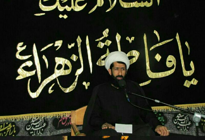 مشکلات انقلاب اسلامی نتیجه اعتماد به عاشقان استکبار است مشکلات انقلاب اسلامی نتیجه اعتماد به عاشقان استکبار است