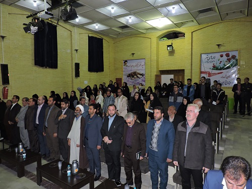 عصر شعر آینه های بی زنگار در اسلام آباد غرب+تصاویر عصر شعر آینه های بی زنگار در اسلام آباد غرب+تصاویر