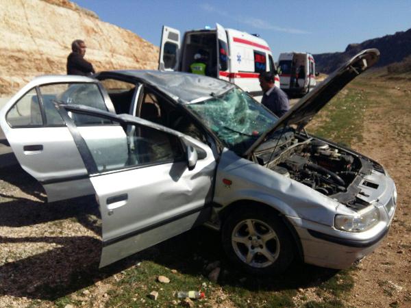 حوادث رانندگی در اسلام آبادغرب 10 مصدوم برجای گذاشت+تصاویر
