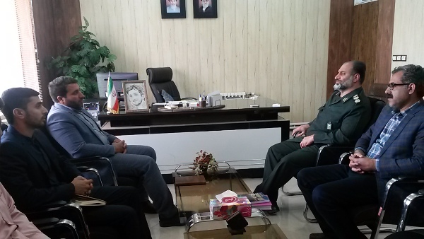 تاکید بر تقویت هنر انقلابی، اسلامی و ایرانی تاکید بر تقویت هنر انقلابی، اسلامی و ایرانی