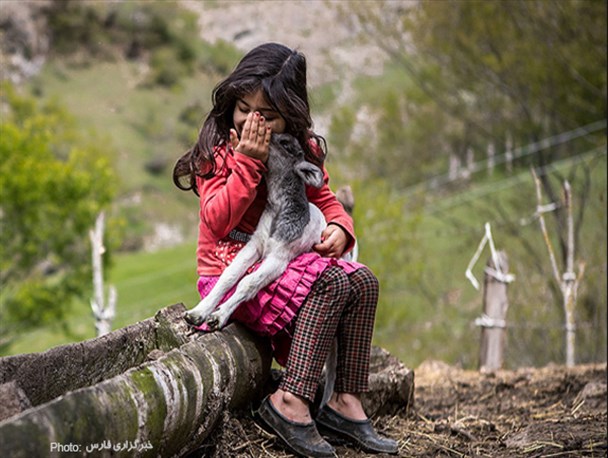 گیلانده از روستاهای ییلاقی استان گیلان در ۶۰ کیلومتری شهرستان تالش است. راه مواصلاتی این روستا تا جاده مسیر ۲ساعته مال‌رو است.