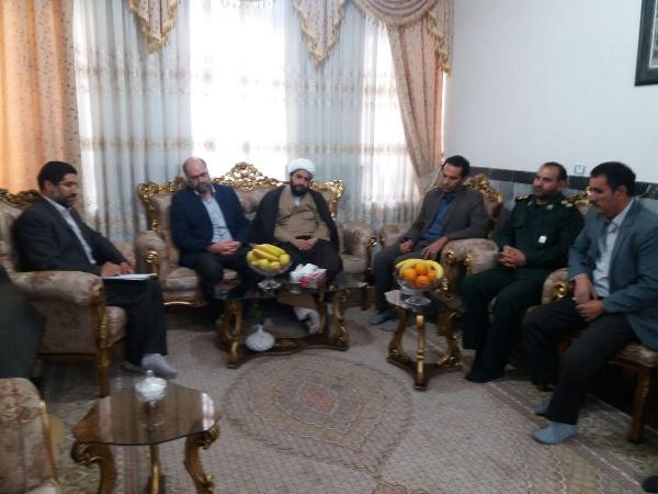 دیدار و سرکشی مسئولین شهرستان از جانبازان در اسلام آبادغرب+تصاویر