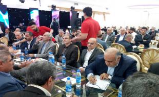 برگزاری همایش در یک کارخانه "ورشکسته" /دریغ از وجود یک کالای داخل استان