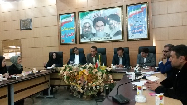 برگزاری جلسه هم اندیشی با اصحاب رسانه و سمن های اسلام آبادغرب در راستای حفظ و حراست از اراضی ملی برگزاری جلسه هم اندیشی با اصحاب رسانه و سمن های اسلام آبادغرب در راستای حفظ و حراست از اراضی ملی