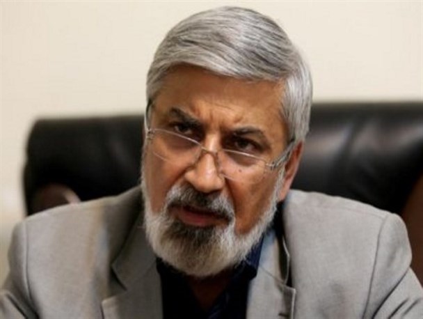 اعتماد به قدرتهای سلطه گر برای پیشرفت کشور یک اتکاء متزلزل و غیر منطقی است/ ملت ایران باید تجربه گران سنگ و پر هزینه اعتماد به آمریکا را قدر بداند