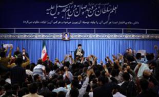 لشکر جوانان مؤمن و انقلابی وارد میدان مطالبه آرمانهای انقلاب شوند