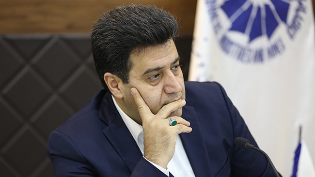 بدون برجام هم می توان کشور را اداره کرد/ بیشتر از تحریمها، موانع کسب و کار چرخ تولید را فلج کرده است/ دولت باید به بخش خصوصی اعتماد کند بدون برجام هم می توان کشور را اداره کرد/ بیشتر از تحریمها، موانع کسب و کار چرخ تولید را فلج کرده است/ دولت باید به بخش خصوصی اعتماد کند