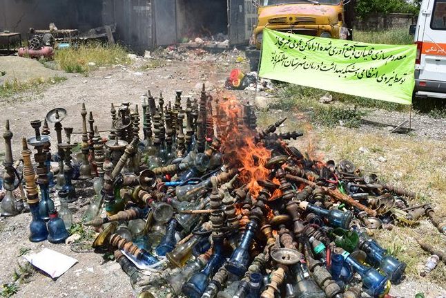 معدوم سازی 650 عدد قلیان در اسلام آبادغرب/ پلمب ۱۰ قلیان سرا در شهرستان