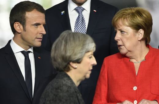 اظهارات ضد و نقیض رئیس‌جمهور آمریکا در انگلیس 