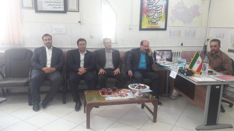 بازدید بازرس ویژه وزارت آموزش وپرورش از مدارس اسلام آباد غرب