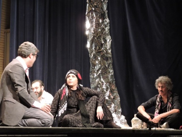 "خاک شرین"، "هشت" و "میراثی برای یک پرستار جنگی" "خاک شرین"، "هشت" و "میراثی برای یک پرستار جنگی"