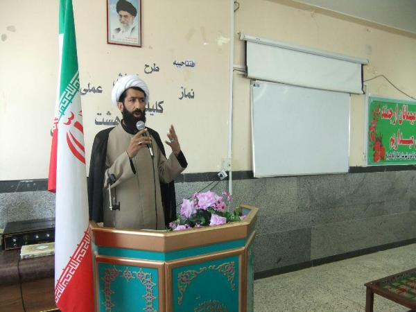 «طرح نماز کلید بهشت » درشهرستان اسلام آباد غرب کلید خورد