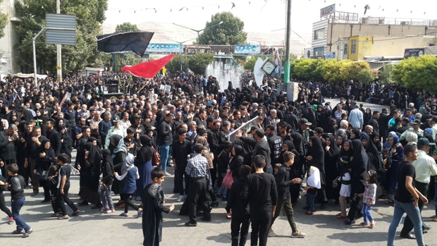 برگزاری مراسم تاسوعای حسینی در اسلام آبادغرب+تصاویر برگزاری مراسم تاسوعای حسینی در اسلام آبادغرب+تصاویر