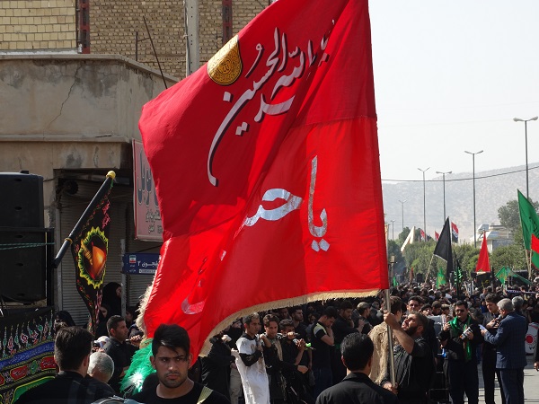  مراسم عزاداری عاشورا در اسلام آبادغرب  با شکوه خاصی برگزار شد