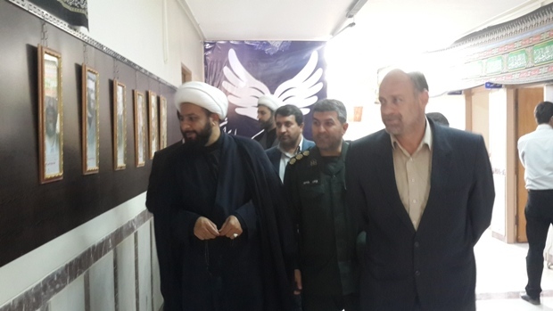 افتتاح نمایشگاه عکس با موضوع جلوه پایدار در اسلام آبادغرب+تصاویر افتتاح نمایشگاه عکس با موضوع جلوه پایدار در اسلام آبادغرب+تصاویر