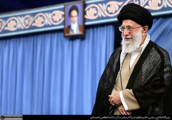 دفاع مقدس ترسیمکنندهی وضع معادلات قدرت در دنیای ظالم است دفاع مقدس ترسیمکنندهی وضع معادلات قدرت در دنیای ظالم است