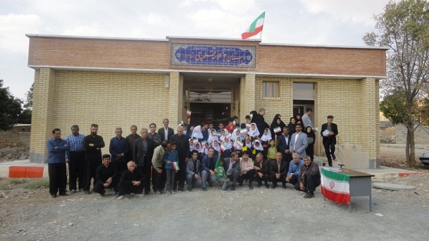 افتتاح دبستان سه کلاسه تجر کرم پناه آباد در شهرستان اسلام آباد غرب