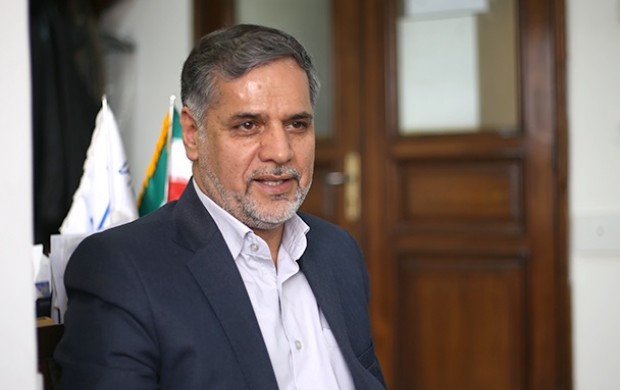 آمریکا از نظر قانونی حق بلوکه کردن اموال ایران را ندارد/ بانک مرکزی باید راه حل مناسبی برای انتقال اموال کشورمان از آمریکا اتخاذ کند 