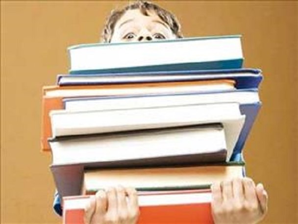 پارادوکس "صداوسیما" و "آموزش و پرورش" به‌خاطر یک مشت اسکناس