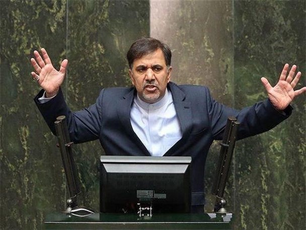 پنج سال خسارت‌بار در بخش مسکن/ آخوندی: نمی توانم با دولت شما کار کنم!