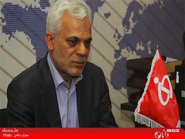 حضور آخوندی در شهرداری به معنی توقف مطلق کارهاست