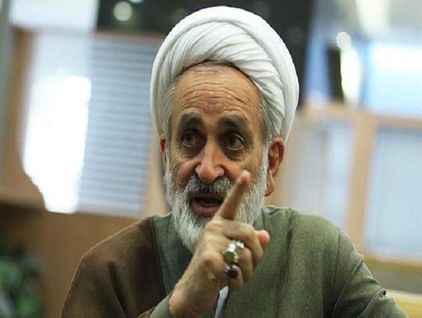 به وزیر فرهنگ و ارشاد اسلامی تذکر داده می شود/هئیت نظارت بر مطبوعات باید پیگیر توهین روزنامه ابتکار باشد