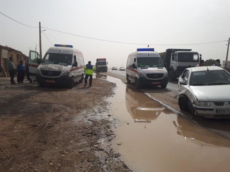 تصادف زنجیره ای در محور حمیل- اسلام آبادغرب 4 مصدوم برجای گذاشت